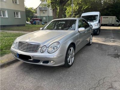 gebraucht Mercedes E240 Elegance