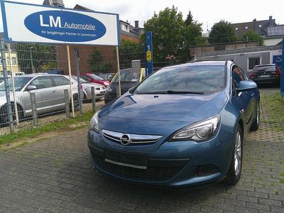 Blau Gebraucht 2013 Opel Astra | 7.950 € (Teuer)