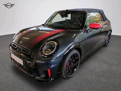 Grau Gebraucht 2024 Mini John Cooper Works Cabriolet Cabrio | 41.784 € (Fairer Preis)