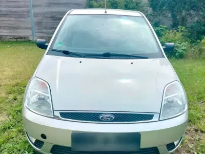 Gebraucht Ford Fiesta 166 PS (122 kW) 2003 Grau Kleinwagen