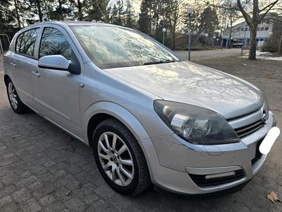 Gebraucht Opel Astra 90 PS (66 kW) 2004 Silber Limousine