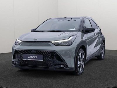 Neu Toyota Aygo X 116 PS (85 kW) 2026 Grün SUV