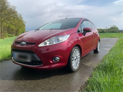 gebraucht Ford Fiesta 1.4i Titanium mit neuem TÜV