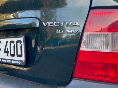 gebraucht Opel Vectra 1.5 BJ 1997