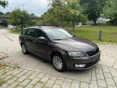 Gebraucht Skoda Octavia 105 PS (77 kW) 2013 Braun Kombi