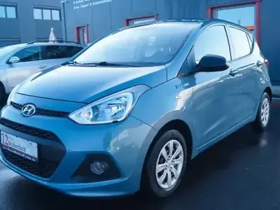 Gebraucht Hyundai i10 170 PS (125 kW) 2015 Blau Kleinwagen