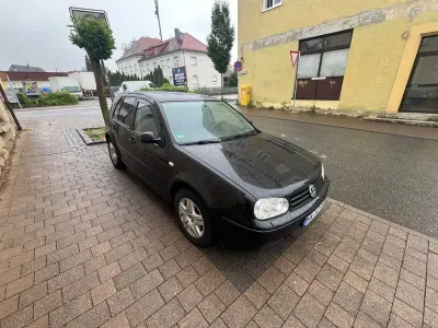 Gebraucht VW Golf III Basis 116 PS (85 kW) 1999 Schwarz Limousine