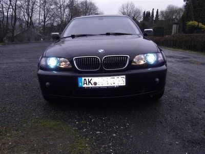 Gebraucht BMW 320 231 PS (169 kW) 2003 Schwarz metallic Limousine
