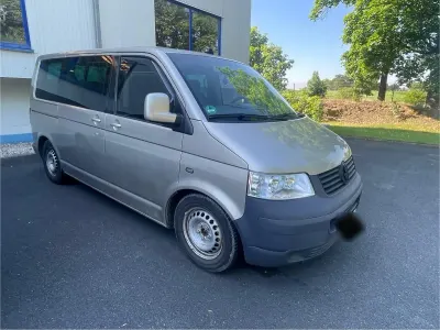 Gebraucht VW Multivan 174 PS (127 kW) 2004 Gold Van / Kleinbus