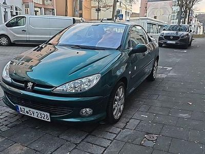Second-hand Peugeot 206 CC Roland Garros 136 CP (100 kW) 2004 Verde Cabrio