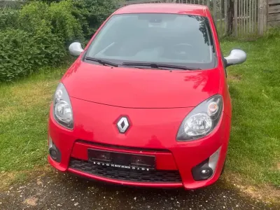 Gebraucht Renault Twingo GT 74 PS (54 kW) 2009 Rot Kleinwagen