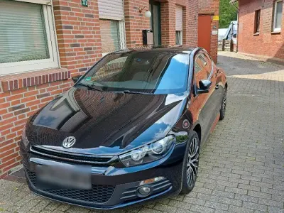 Gebraucht VW Scirocco Edition 140 PS (102 kW) 2014 Schwarz Coupé