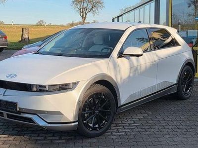 Weiß Gebraucht 2024 Hyundai Ioniq 5 SUV | 35.900 € (Teuer)