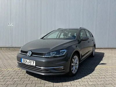 Gebraucht VW Golf VII Highline 150 PS (110 kW) 2020 Grau Kombi