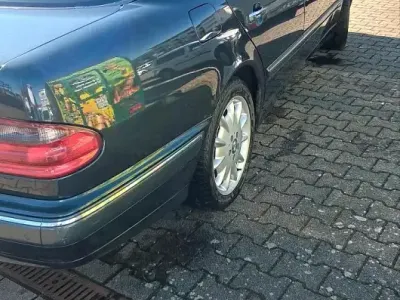 Brugt Mercedes E430 279 HK (205 kW) 2001 Sort Sedan