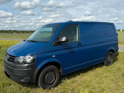 Gebraucht VW T5 114 PS (83 kW) 2014 Blau Van