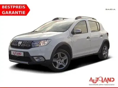 Gebraucht Dacia Sandero Essentiel 73 PS (53 kW) 2019 Weiß SUV