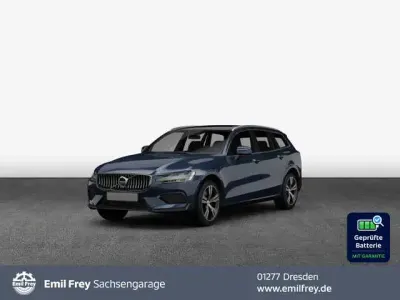 Gebraucht Volvo V60 Plus 257 PS (189 kW) 2024 Denim blaumetallic Kombi