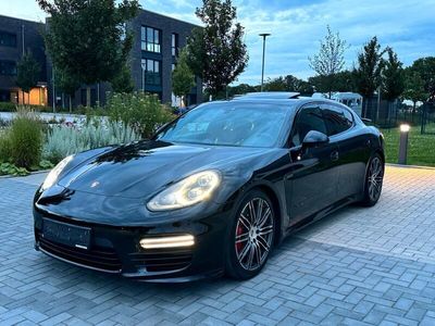 Porsche Panamera GTS