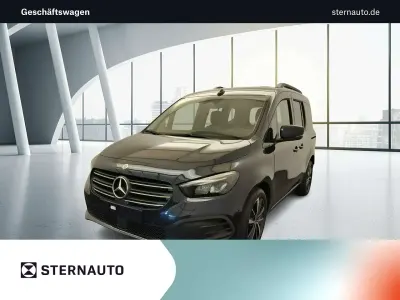 Używany Mercedes T180 Progressive 116 KM (85 kW) 2025 Niebieski Minivan