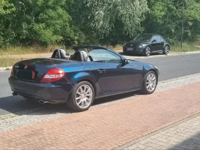Gebraucht Mercedes SLK200 163 PS (119 kW) 2007 Blau Cabrio