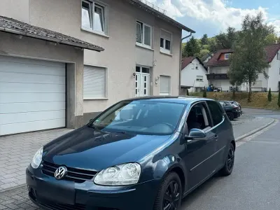 Gebraucht VW Golf V 115 PS (84 kW) 2007 Blau Kleinwagen