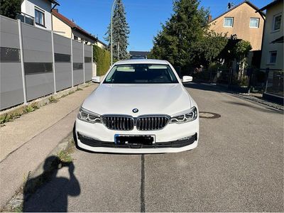 Gebraucht BMW 530 Sport Line 265 PS (194 kW) 2017 Weiß Limousine