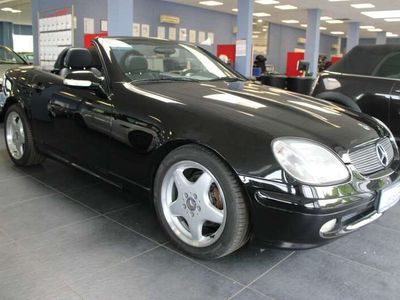 Schwarz Gebraucht 2000 Mercedes SLK200 Cabrio | 10.780 €