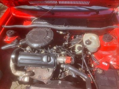 Usata VW Golf II 50 CV (36 kW) 1983 Rosso Utilitaria