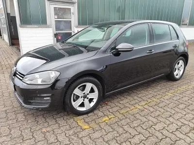 Gebraucht VW Golf VII Comfortline 86 PS (63 kW) 2014 Schwarz Limousine