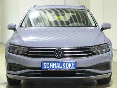 Moonstone gray Gebraucht 2024 VW Passat Kombi | 25.950 € (Superpreis)