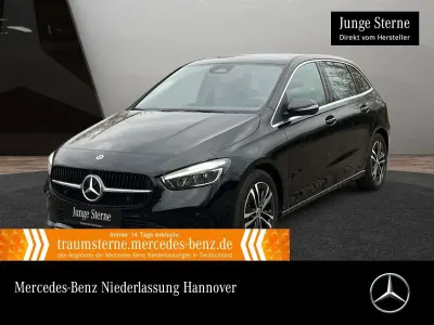 Gebraucht Mercedes B220 Progressive 190 PS (139 kW) 2025 Kosmosschwarz Van / Kleinbus