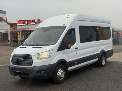 Weiß Gebraucht 2015 Ford Transit Trend Van / Kleinbus | 17.800 €