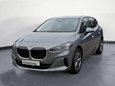 Gebraucht BMW 220 Active Tourer Efficient Dynamics 156 PS (114 kW) 2025 Grau Van / Kleinbus