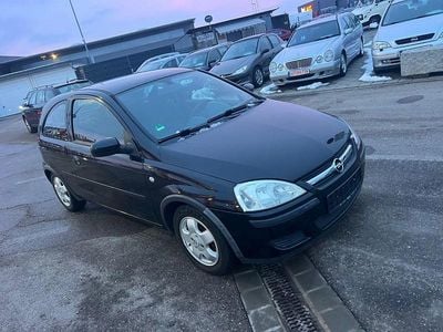 Schwarz Gebraucht 2003 Opel Corsa Cosmo Kleinwagen | 890 € (Guter Preis)