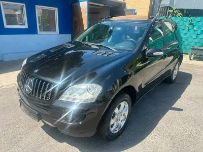 Gebraucht Mercedes ML280 190 PS (139 kW) 2006 Schwarz SUV