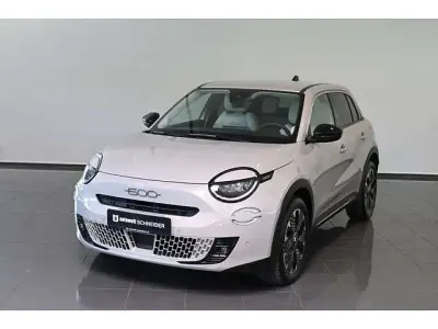Gebraucht Fiat 600 La Prima 114 kW (156 PS) 2024 Cappuccino beige metallic SUV