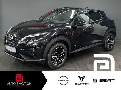Pearl black Gebraucht 2024 Nissan Juke N-Connecta SUV | 26.390 € (Fairer Preis)