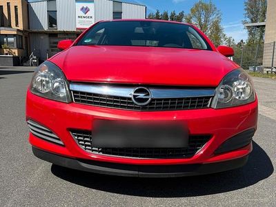 Second-hand Opel Astra GTC 105 CP (77 kW) 2007 Roșu Coupe