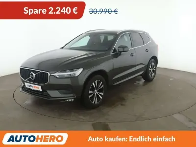 Gebraucht Volvo XC60 Momentum 190 PS (139 kW) 2020 Pine grey SUV