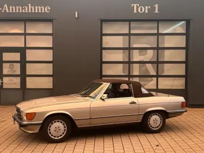 Gebraucht Mercedes SL300 188 PS (138 kW) 1985 Silber Cabrio