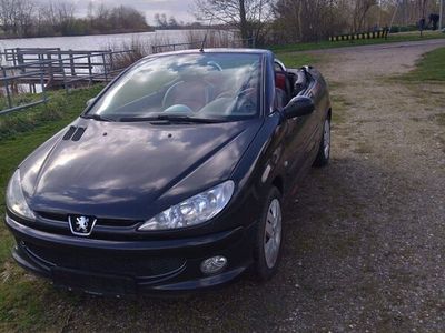 gebraucht Peugeot 206 CC 