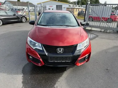 Gebraucht Honda Civic Elegance 120 PS (88 kW) 2018 Rot Kombi
