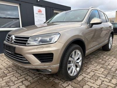 Gebraucht VW Touareg Terrain Tech 262 PS (192 kW) 2016 Gold SUV