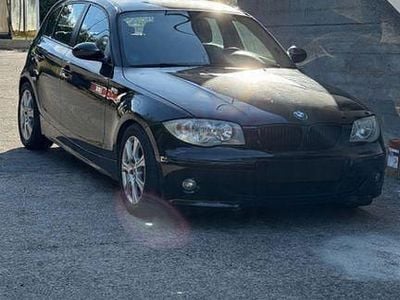 Gebraucht BMW 118 Sport Line 122 PS (89 kW) 2006 Schwarz Kleinwagen