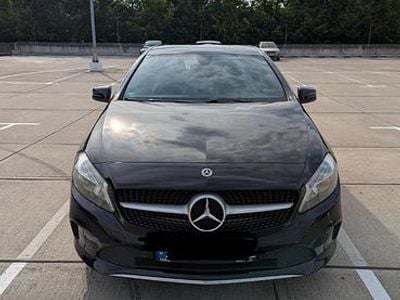Gebraucht Mercedes A200 136 PS (100 kW) 2017 Schwarz Limousine