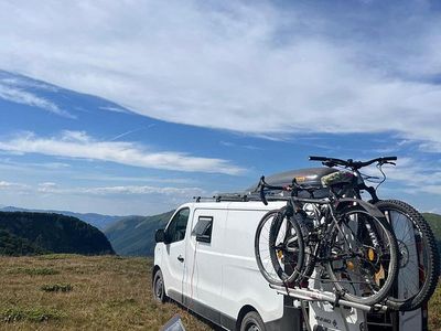 Second-hand Opel Vivaro 120 CP (88 kW) 2016 Alb Monovolum