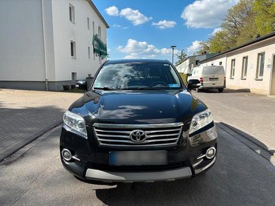 Second-hand Toyota RAV4 150 CP (110 kW) 2012 Negru SUV