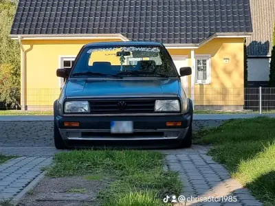 Gebraucht VW Jetta 110 PS (80 kW) 1990 Gold Limousine
