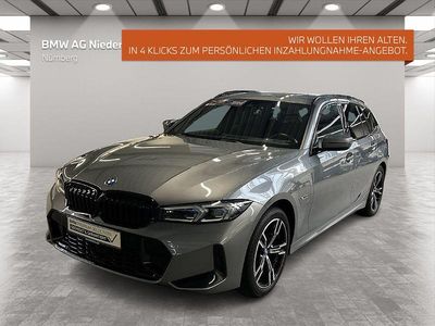 Grau Gebraucht 2022 BMW 320e Performance Kombi | 35.891 € (Teuer)